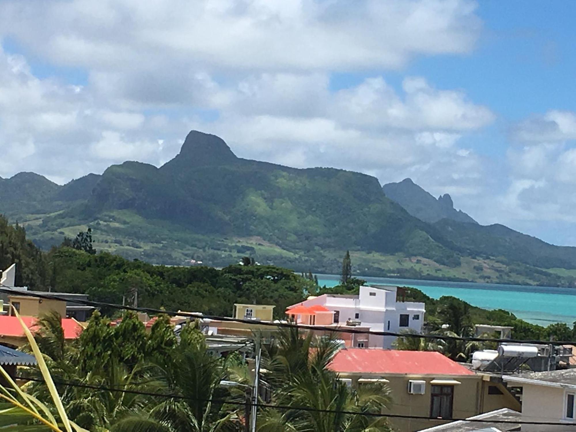 Mahebourg Seaview Apartment Exterior photo