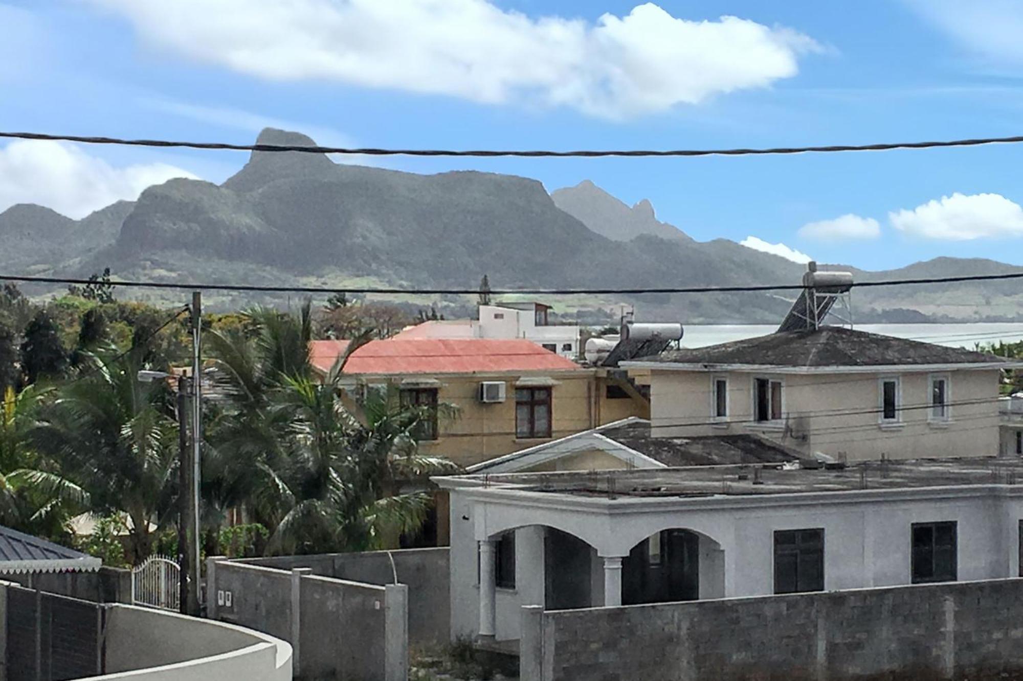 Mahebourg Seaview Apartment Exterior photo